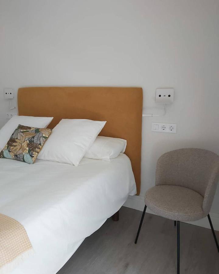 Apartamentos Pontedeume Riadoeume מראה חיצוני תמונה